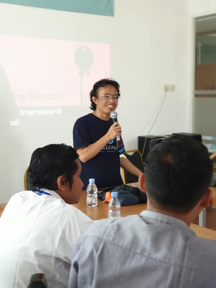 belajar membuat website